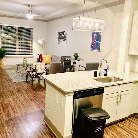 Luxurious And Cozy Apartment In Heart Of Buckhead Atlanta Eksteriør billede